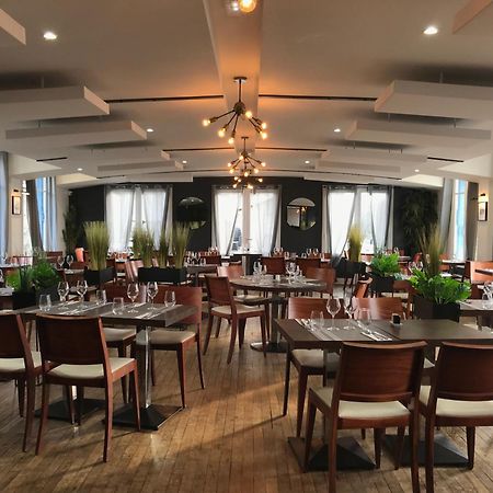 Logis Hotel & Restaurant - Les Bords De Seine ลาโรช-กูยง ภายนอก รูปภาพ