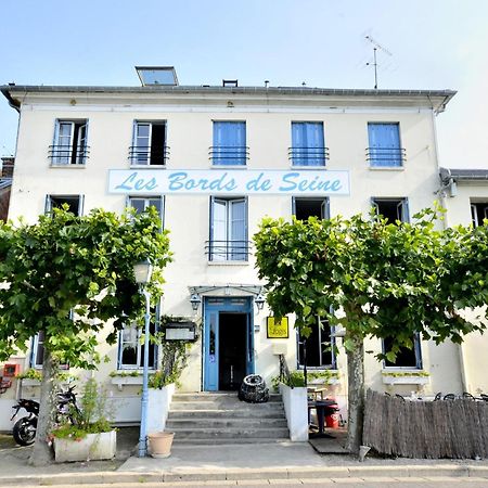 Logis Hotel & Restaurant - Les Bords De Seine ลาโรช-กูยง ภายนอก รูปภาพ